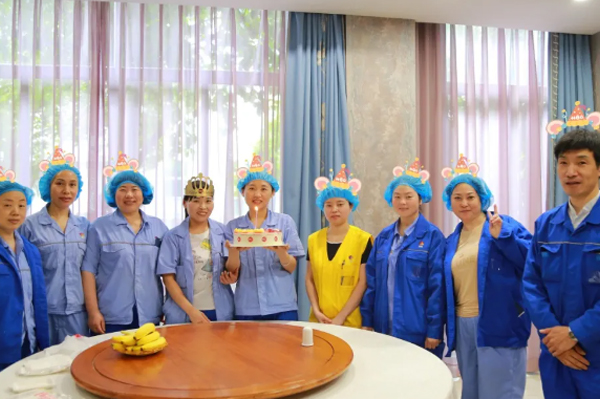 揚(yáng)盛五月生日會，歡樂共聚時！