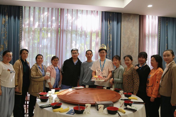揚(yáng)盛十一月生日會(huì)：溫暖相聚，共慶美好